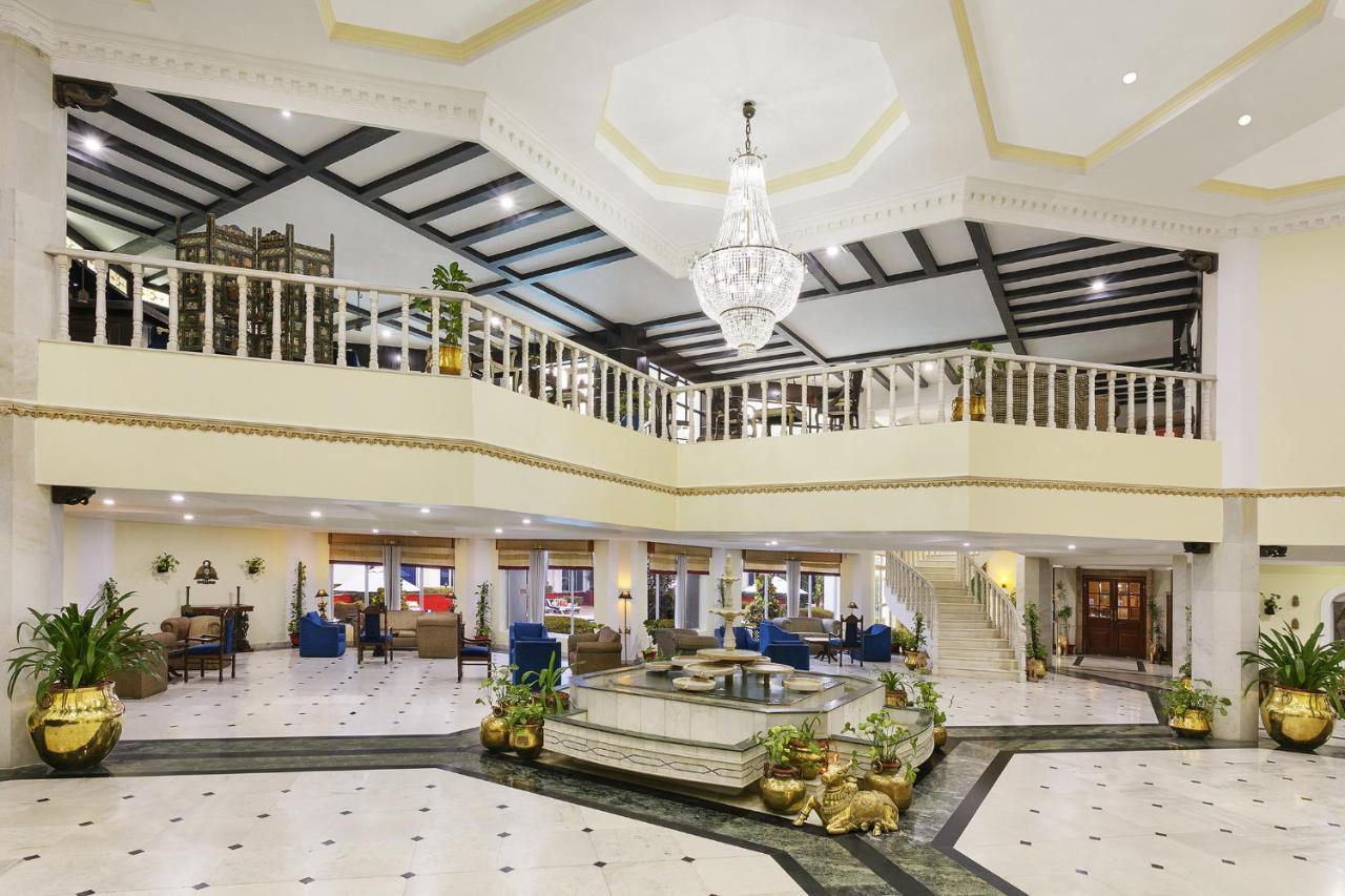 Hotel Ramada Khajurāho Exterior foto